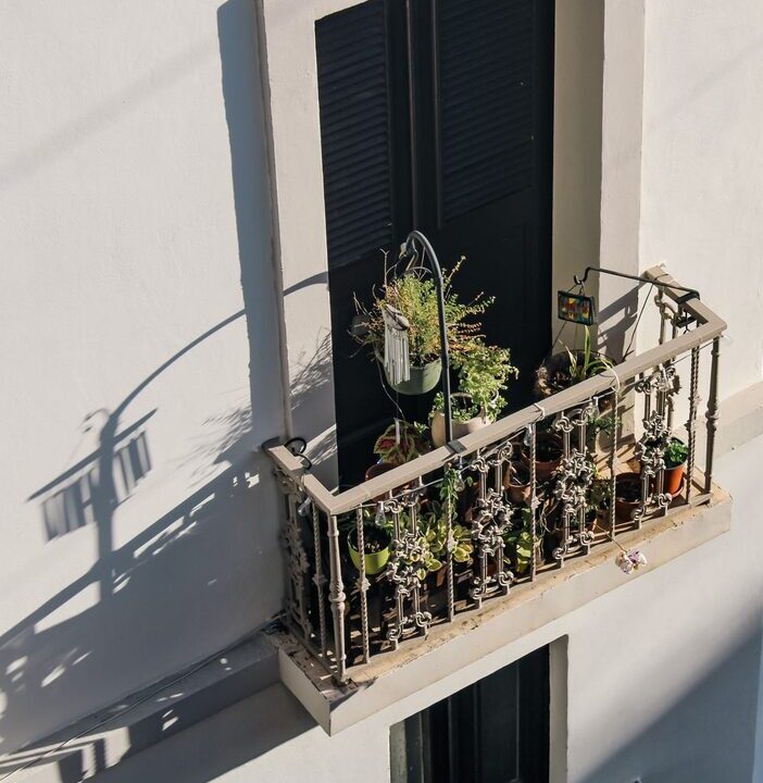 How to Make a Small Balcony Feel Cozy and Inviting